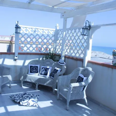 Lägenhet Timone D'oro